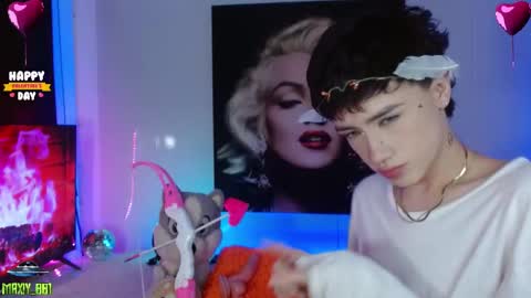 Snapshot of maxiy_001 chatting on February 2025 03:58:02 AM Max online show from February 2025 03:58:02 AM