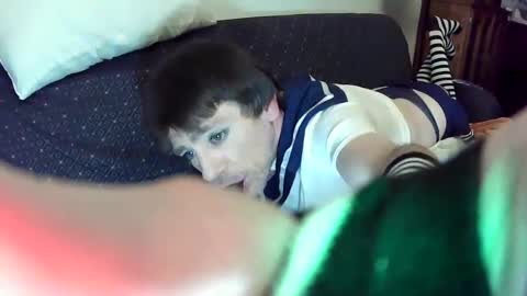 Snapshot of maxjr8008 chatting on September 2025 09:09:01 AM maxjr8008 online show from September 2025 09:09:01 AM