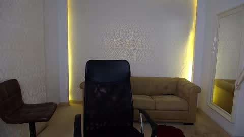 Snapshot of maxkaiden chatting on February 2026 05:44:02 AM MaxKaiden online show from February 2026 05:44:02 AM