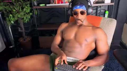 Maxmuscle10 online show from February 2026 03:27:02 PM