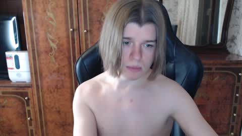 Snapshot of maxplay18 chatting on January 2025 02:59:01 PM Max online show from January 2025 02:59:01 PM