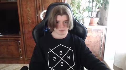 Snapshot of maxplay18 chatting on February 2026 11:04:02 AM Max online show from February 2026 11:04:02 AM