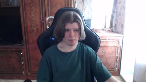 Snapshot of maxplay18 chatting on February 2026 09:28:01 AM Max online show from February 2026 09:28:01 AM