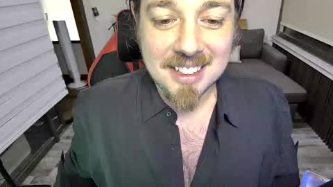 Snapshot of maxredz chatting on February 2026 04:01:02 AM Max online show from February 2026 04:01:02 AM