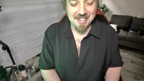 Snapshot of maxredz chatting on July 2026 04:19:01 AM Max online show from July 2026 04:19:01 AM