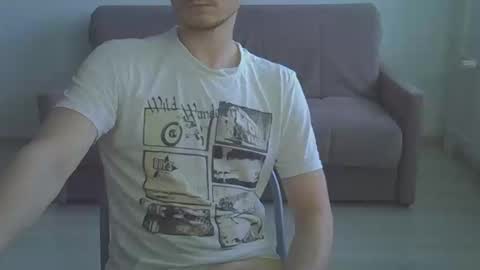 Snapshot of maxrelax90 chatting on February 2026 02:48:01 PM maxrelax90 online show from February 2026 02:48:01 PM