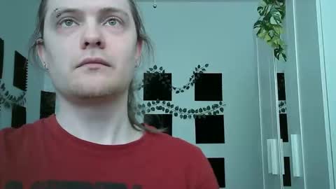 maxs_93 online show from May 2026 07:24:01 AM