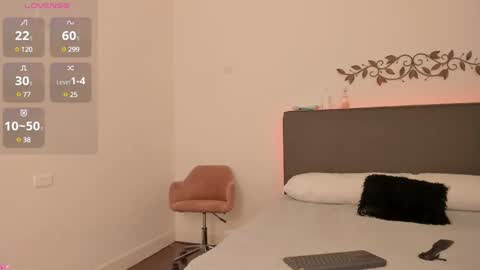 Snapshot of maxstrong01 chatting on January 2025 01:08:02 PM Max online show from January 2025 01:08:02 PM