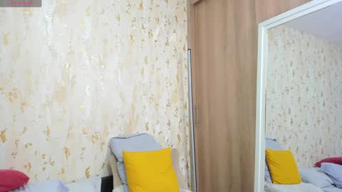 Snapshot of maxstrong01 chatting on January 2025 01:05:02 AM Max online show from January 2025 01:05:02 AM