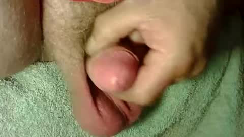 Snapshot of maxtails chatting on January 2025 12:41:02 PM avinago online show from January 2025 12:41:02 PM