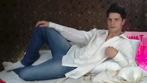 Snapshot of maxtopboy chatting on September 2025 05:52:02 AM Max online show from September 2025 05:52:02 AM