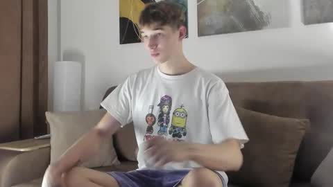 maxwellchik online show from September 2025 04:52:02 PM