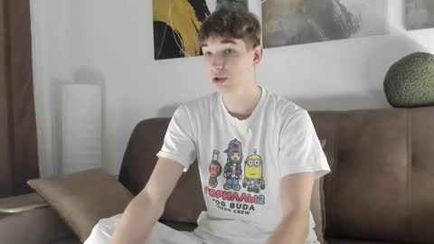 maxwellchik online show from September 2025 04:21:02 PM