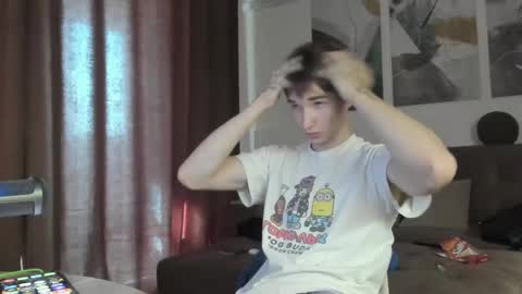 maxwellchik online show from September 2025 10:42:01 AM