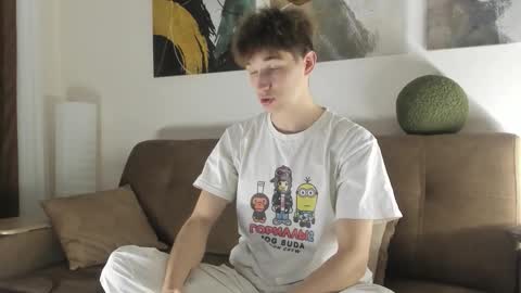 maxwellchik online show from October 2025 03:40:01 PM