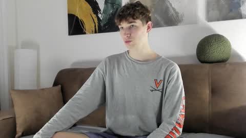 maxwellchik online show from October 2025 03:42:01 PM