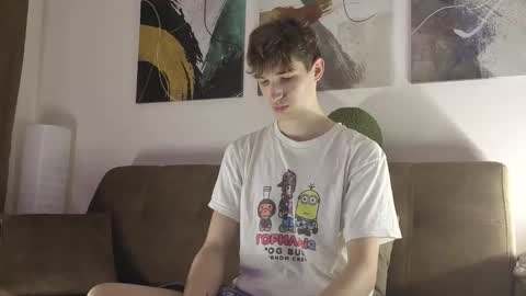 maxwellchik online show from October 2025 04:08:02 PM