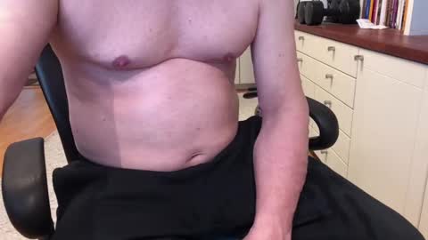 Max online show from February 2025 11:41:02 AM