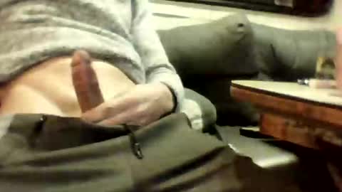 Snapshot of maxxoufr chatting on February 2025 07:17:02 PM maxxoufr online show from February 2025 07:17:02 PM