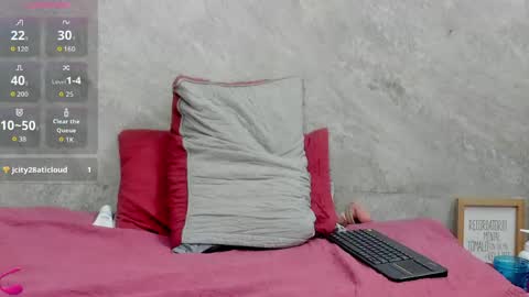 MAY online show from May 2026 02:30:01 AM