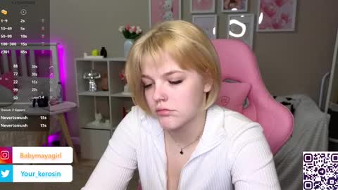 Snapshot of maya_blonde18 chatting on March 2025 04:19:01 AM Maya online show from March 2025 04:19:01 AM