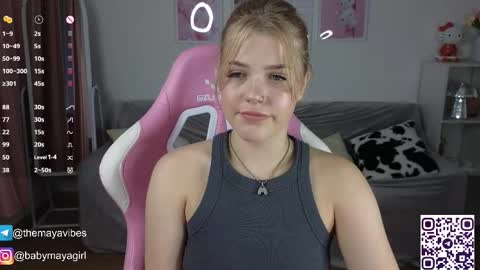 Snapshot of maya_blonde18 chatting on October 2025 04:07:01 AM Maya online show from October 2025 04:07:01 AM