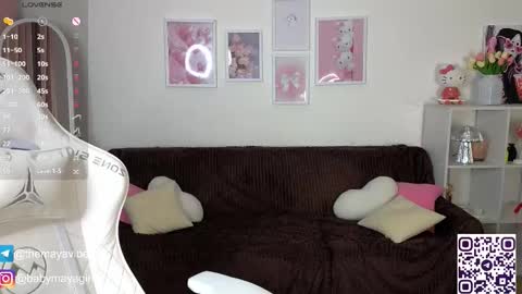 Snapshot of maya_blonde18 chatting on October 2025 03:36:02 AM Maya online show from October 2025 03:36:02 AM