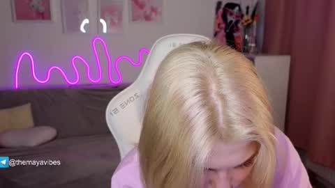 Maya online show from February 2026 03:32:01 AM