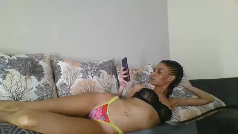 Snapshot of maya_dol chatting on October 2025 06:42:01 PM maya online show from October 2025 06:42:01 PM