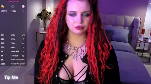 Maya Mils online show from March 2026 01:10:02 AM