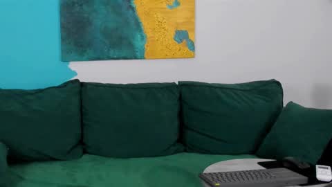 Maya online show from January 2025 05:21:01 PM