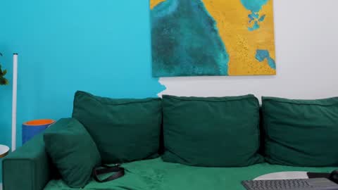 Maya online show from January 2025 08:22:01 PM