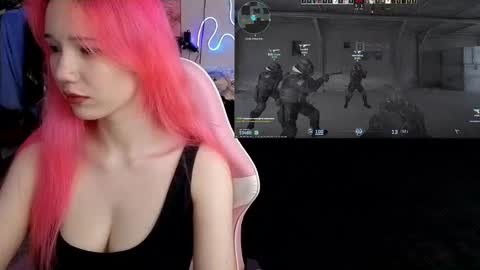 Maya Viola online show from November 2025 05:42:02 AM