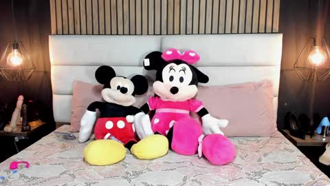 Nicolle Ruselle   Hello my lovely  schedule for great fun from  630 am and end 800 pm Colombian time I wait for you online show from January 2025 05:35:01 PM