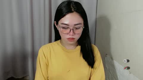 Snapshot of mayasally_ chatting on December 2024 03:22:02 AM mayasally_ online show from December 2024 03:22:02 AM