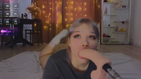 Snapshot of mayaster chatting on February 2025 11:32:02 AM Maya online show from February 2025 11:32:02 AM