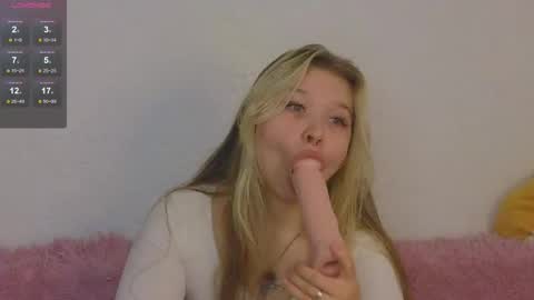 Snapshot of mayaster chatting on October 2025 06:21:01 AM Maya online show from October 2025 06:21:01 AM