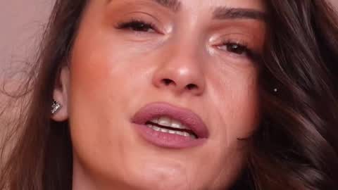 Snapshot of mayavixxen chatting on February 2025 02:50:02 AM MayaVixxen online show from February 2025 02:50:02 AM