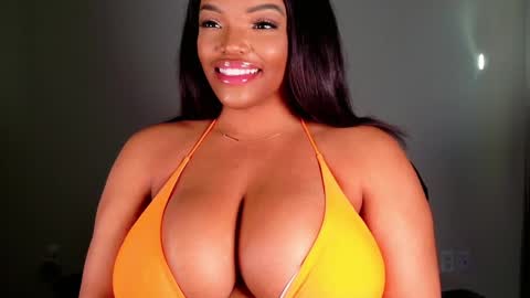 MayBabi online show from February 2025 02:49:01 PM