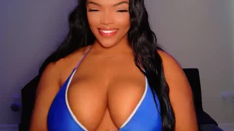 MayBabi online show from May 2026 11:37:01 AM