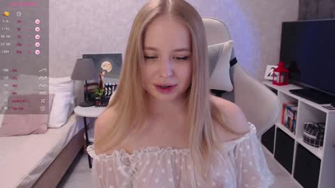 maybebabyx online show from December 2024 04:55:02 AM