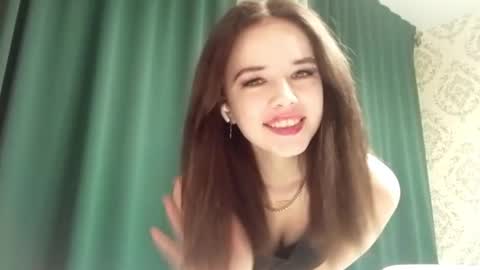 Amelia online show from October 2025 04:09:02 PM