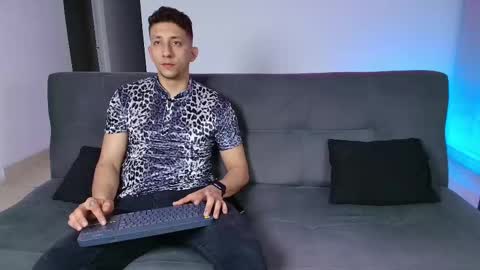 Snapshot of maykol_victoria chatting on February 2025 04:03:02 AM Maykol victoria1624 online show from February 2025 04:03:02 AM