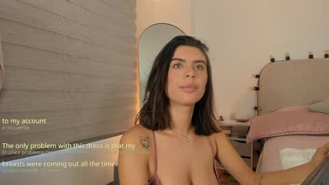 Snapshot of mayli_xx chatting on May 2026 09:13:01 PM ALIS online show from May 2026 09:13:01 PM