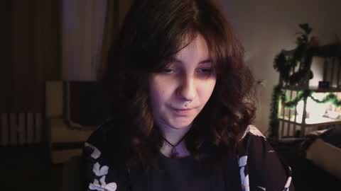 Snapshot of maymary_ chatting on December 2024 07:06:02 AM Mary . online show from December 2024 07:06:02 AM