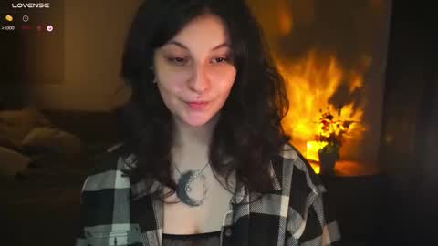 Snapshot of maymary_ chatting on October 2025 06:06:02 AM Mary . online show from October 2025 06:06:02 AM