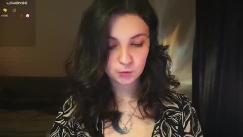 Snapshot of maymary_ chatting on November 2025 05:40:02 AM Mary . online show from November 2025 05:40:02 AM