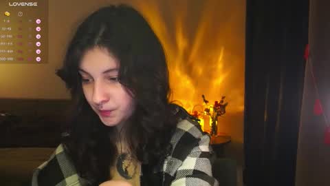 Snapshot of maymary_ chatting on December 2025 05:34:01 AM Mary . online show from December 2025 05:34:01 AM