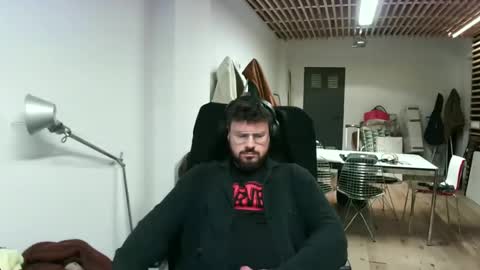 maythe4bwu online show from January 2025 01:13:01 PM