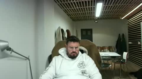 maythe4bwu online show from February 2025 12:25:02 PM